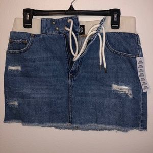 Urban Outfitter's short denim skirt